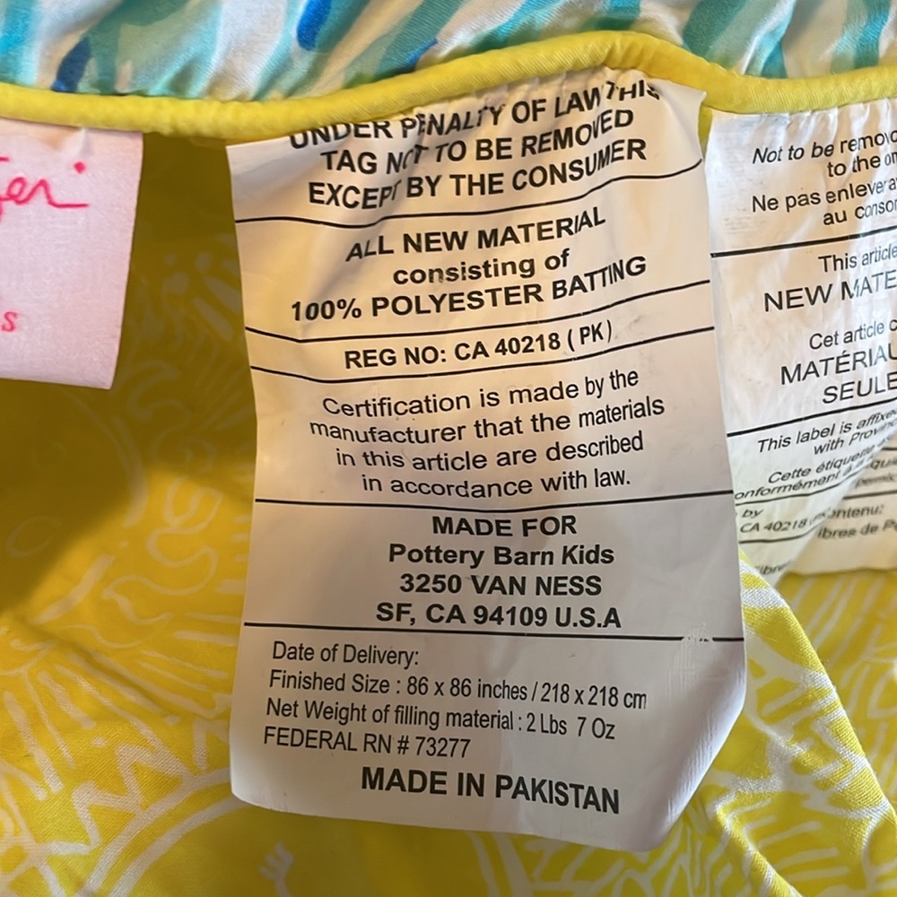 Lilly Pulitzer for Pottery Barn  Full / Queen Comforter Set  Cheek to Cheek - Picture 9 of 11